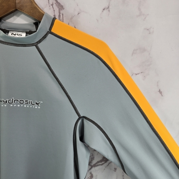 NRS Hydrosilk LS Mens Medium Gray Yellow Rash Guard Swim Long Sleeve Top Shirt - Picture 10 of 11